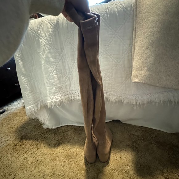 Steve Madden Suede Taupe Knee High Boot - Picture 2 of 6